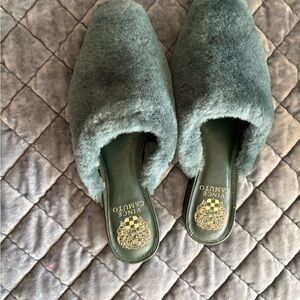 Vince Camuto Women's Plush Green Slippers